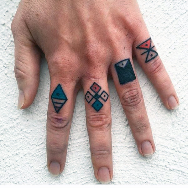finger-tatu-foto-17